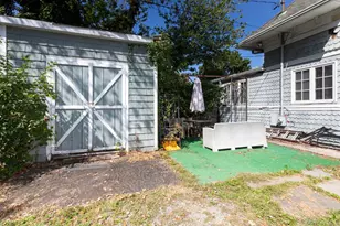 246 Weyman Ave, New Rochelle, NY 10805 - Photo 43