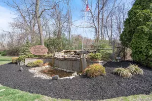 10 Sycamore Ct, Selden, NY 11784 - Photo 25