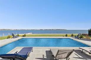 17 Romana Dr, Hampton Bays, NY 11946 - Photo 3