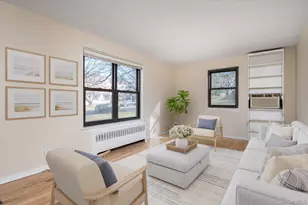 23 W Mill Dr, Great Neck, NY 11021 - Photo 3