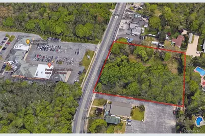 210-230 Montauk Hwy Highway, Moriches, NY 11955 - Photo 3