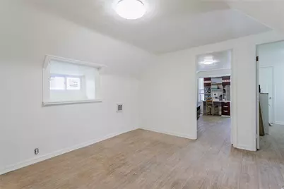 32-12 208 Street, Bayside, NY 11361 - Photo 15