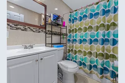 17209 Sayres Avenue, Jamaica, NY 11433 - Photo 13