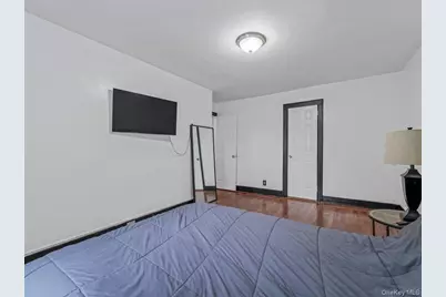 17209 Sayres Avenue, Jamaica, NY 11433 - Photo 15