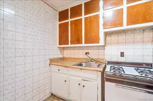 84-20 51st Ave, Elmhurst, NY 11373 - Photo 9