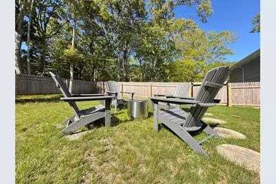 3 Debbie Trail, Hampton Bays, NY 11946 - Photo 9