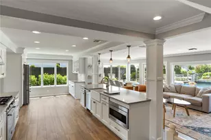 22 Viking Dr, West Islip, NY 11795 - Photo 13