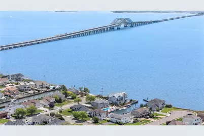 22 Viking Drive, West Islip, NY 11795 - Photo 49