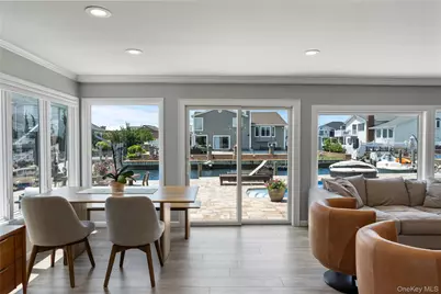 22 Viking Drive, West Islip, NY 11795 - Photo 9