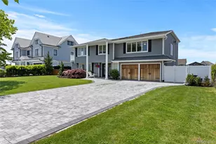 22 Viking Dr, West Islip, NY 11795 - Photo 3