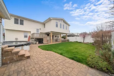 312 Ocean Avenue, Massapequa Park, NY 11762 - Photo 25