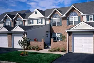 8 Horizon View Dr, Farmingville, NY 11738 - Photo 3