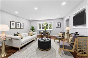 38 Moffitt Blvd, East Islip, NY 11730 - Photo 9