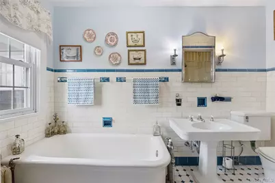 127 #1 Beverly Road, Douglaston, NY 11363 - Photo 25