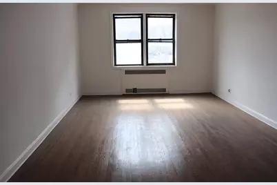 69-40 Yellowstone Boulevard #207, Forest Hills, NY 11375 - Photo 3