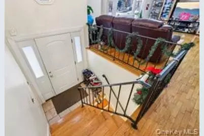 14 Westlyn Drive, Bardonia, NY 10954 - Photo 5