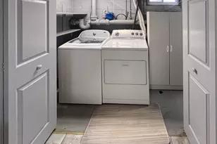 9 Reinhart Ct, Melville, NY 11747 - Photo 23