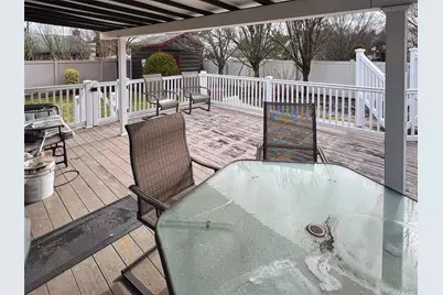 9 Reinhart Court, Melville, NY 11747 - Photo 25