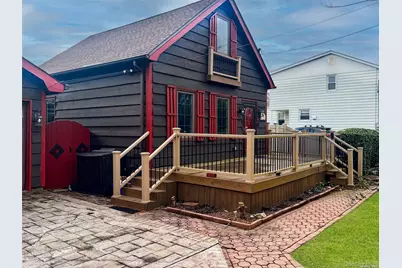 9 Reinhart Court, Melville, NY 11747 - Photo 3