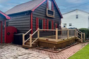 9 Reinhart Ct, Melville, NY 11747 - Photo 3