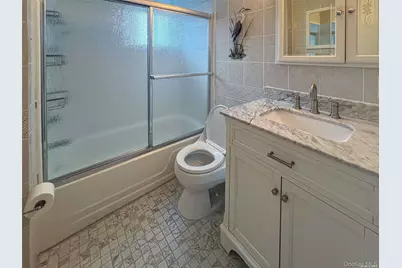 9 Reinhart Court, Melville, NY 11747 - Photo 13