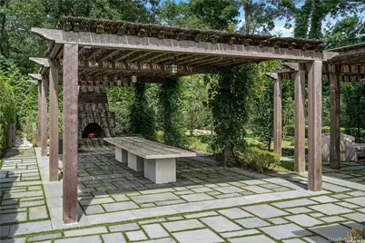 339 Duck Pond Road, Locust Valley, NY 11560 - Photo 27