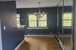 5 Adelaide St, Floral Park, NY 11001 - Photo 3