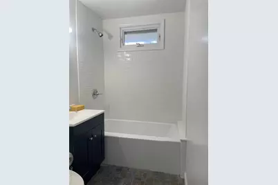 257 Union Avenue, Patchogue, NY 11772 - Photo 5