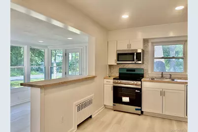 257 Union Avenue, Patchogue, NY 11772 - Photo 5