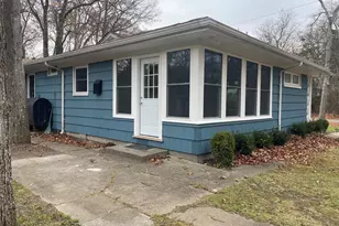 257 Union Ave, Patchogue, NY 11772 - Photo 13