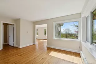 1197 Todt Hill Rd, New York, NY 10304 - Photo 3