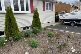 171 Minrol St, Port Jefferson Station, NY 11776 - Photo 5