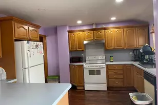 171 Minrol St, Port Jefferson Station, NY 11776 - Photo 9