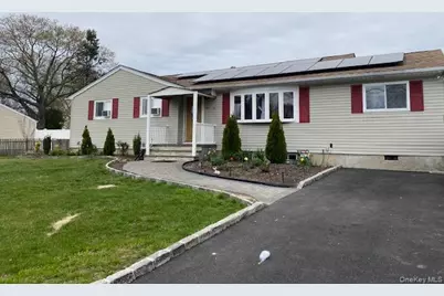 171 Minrol Street, Port Jefferson Station, NY 11776 - Photo 3