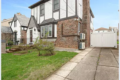 29-31 170 Street, Flushing, NY 11358 - Photo 35