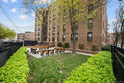 58-03 Calloway Street #4FF, Corona, NY 11368 - Photo 19