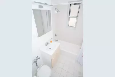 279 N Broadway #8N, Yonkers, NY 10701 - Photo 9