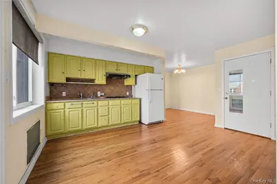 43-07 162 Street, Flushing, NY 11358 - Photo 19