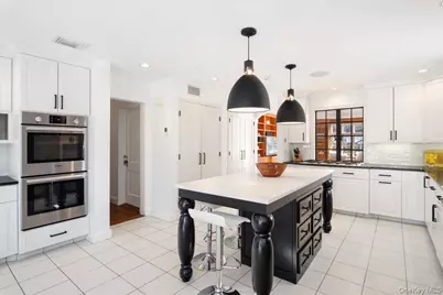 8 South Drive, Larchmont, NY 10538 - Photo 15