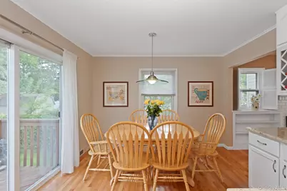 16 Van Orden Avenue, Suffern, NY 10901 - Photo 9