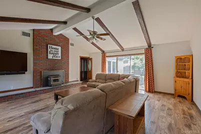 16 Van Orden Avenue, Suffern, NY 10901 - Photo 17