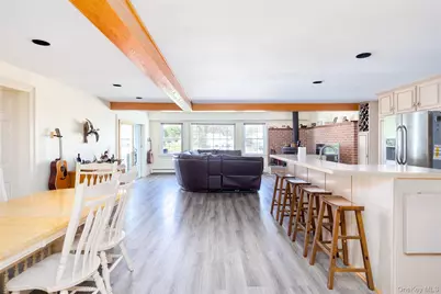 60A Union Avenue, Center Moriches, NY 11934 - Photo 3