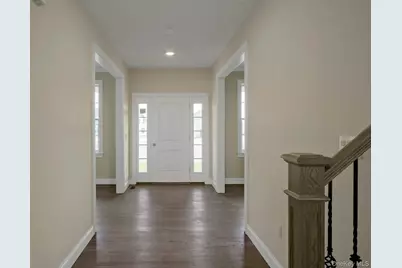 47 Dartmouth Drive, Poughkeepsie, NY 12603 - Photo 3