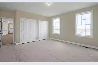 47 Dartmouth Drive, Poughkeepsie, NY 12603 - Photo 25