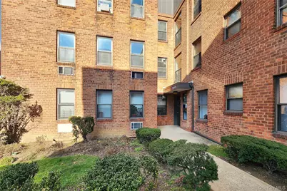 215-43 48th Avenue #3B, Bayside, NY 11364 - Photo 1