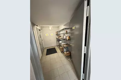 241-20 Northern Boulevard #1M, Douglaston, NY 11362 - Photo 29