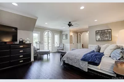 2 Spring Hollow Road, Centerport, NY 11721 - Photo 15