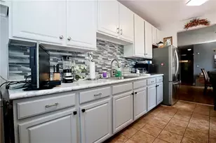 848 Park Pl, Brooklyn, NY 11216 - Photo 13