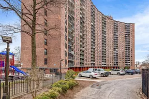 90-60 Union Tpke, Glendale, NY 11385 - Photo 21