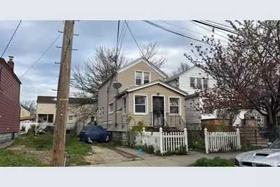 165-21 144th Drive, Jamaica, NY 11434 - Photo 3